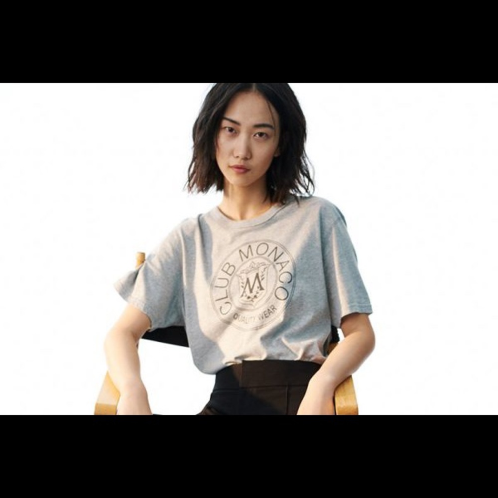 Rare Club Monaco Crest Tee in Grey